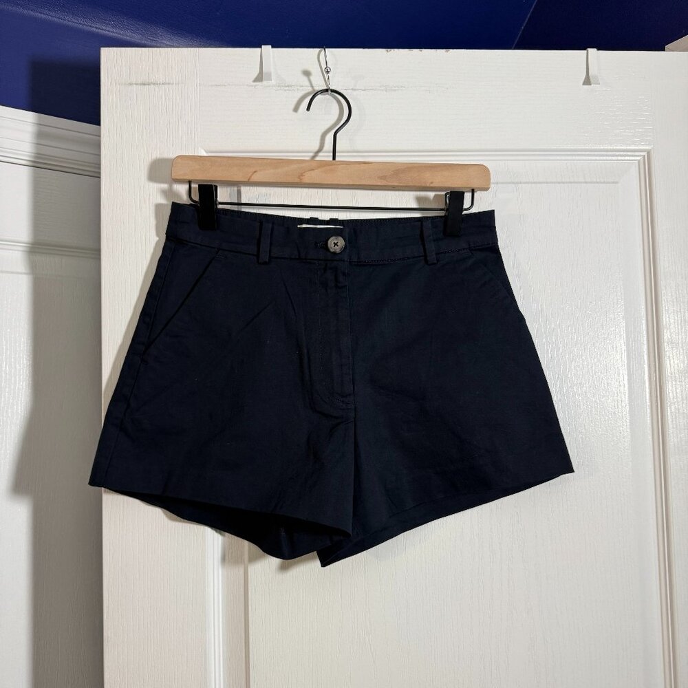 EUC - H&M Navy Blue Shorts - Size 6